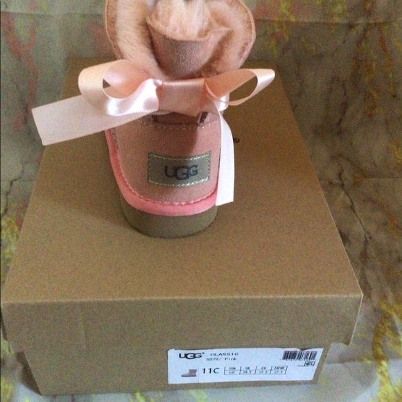 MINI BAILEY BOW II BOOT - Picture 1 of 3